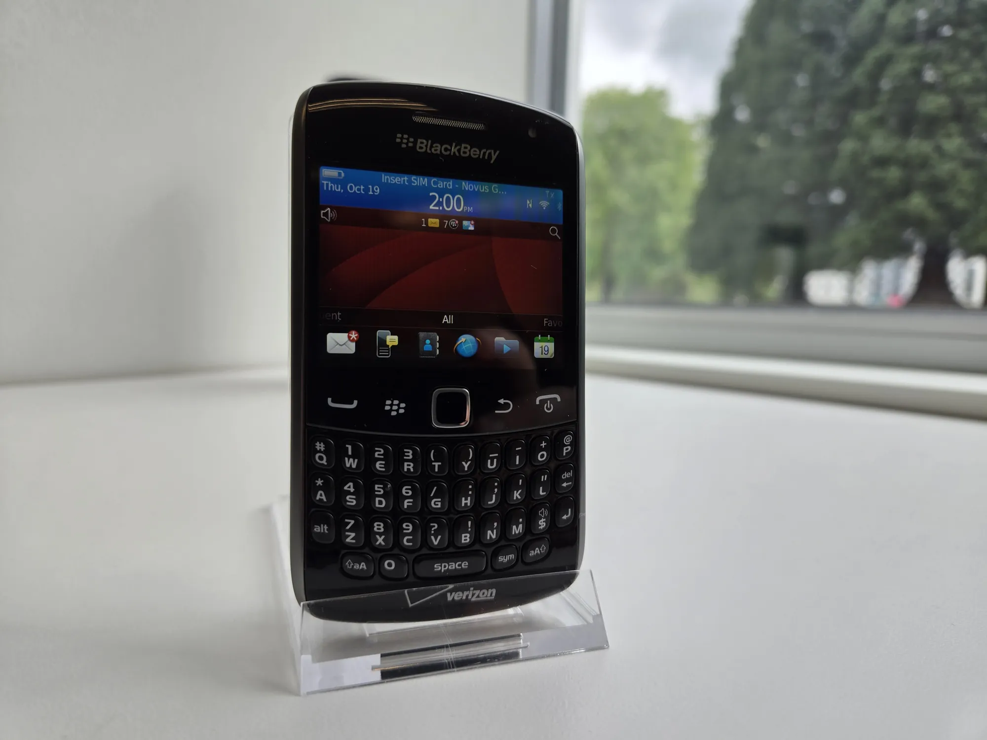 BlackBerry Curve 9370