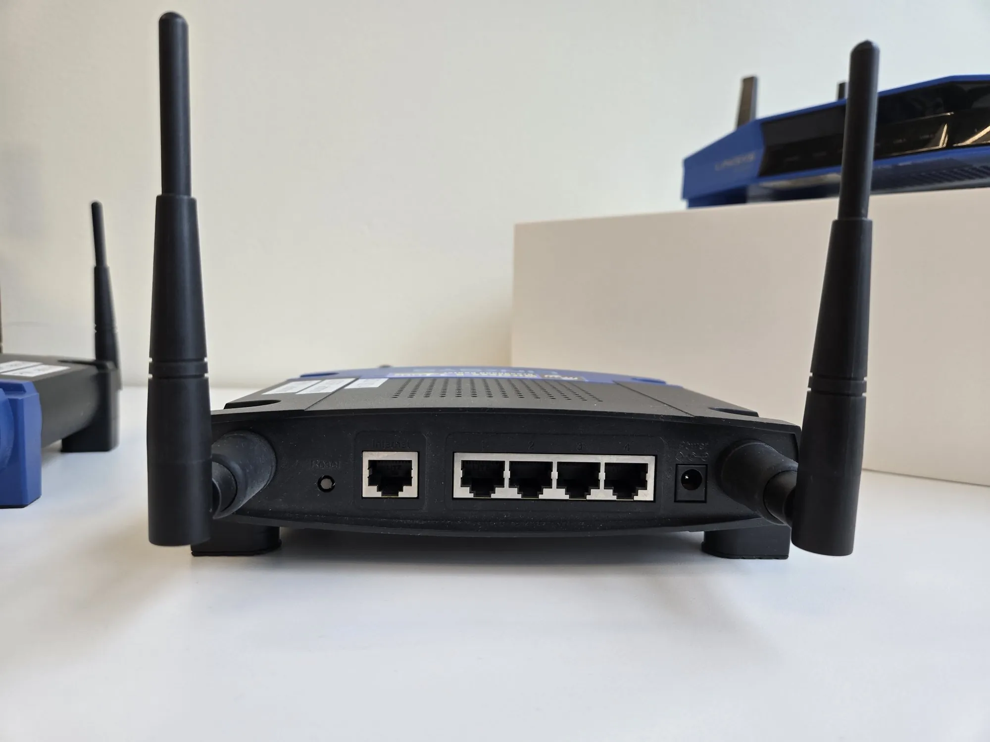 Cisco / Linksys WRT54G detail view