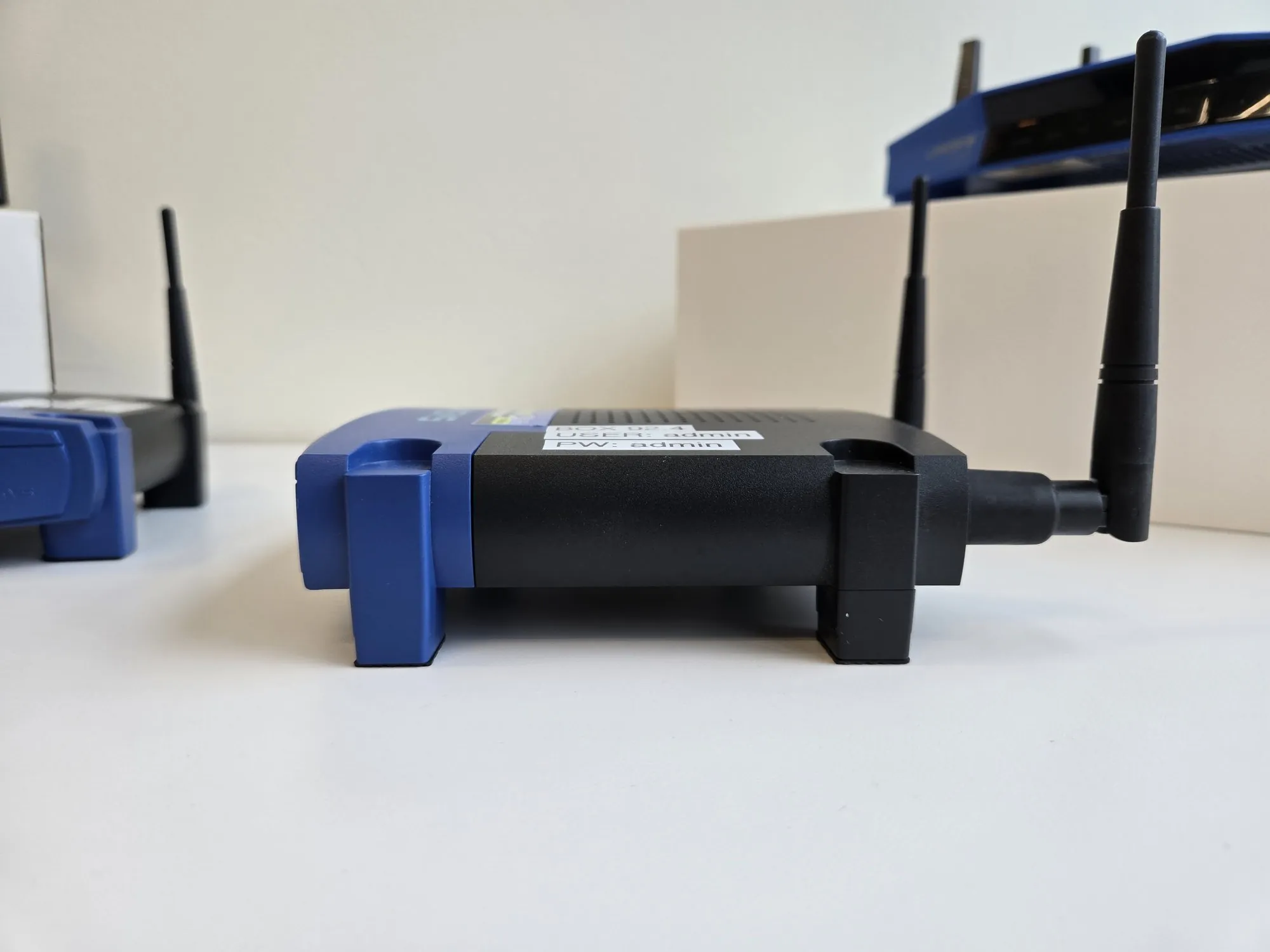 Cisco / Linksys WRT54G detail view