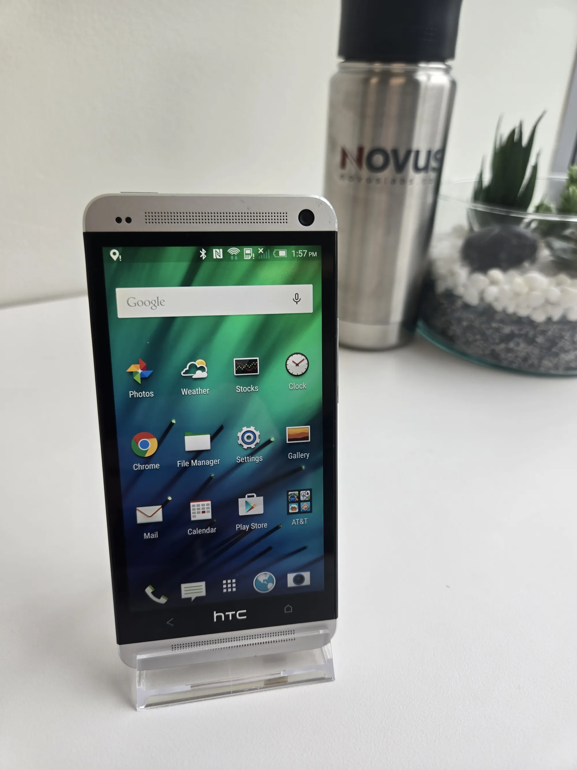 HTC One M7 detail view