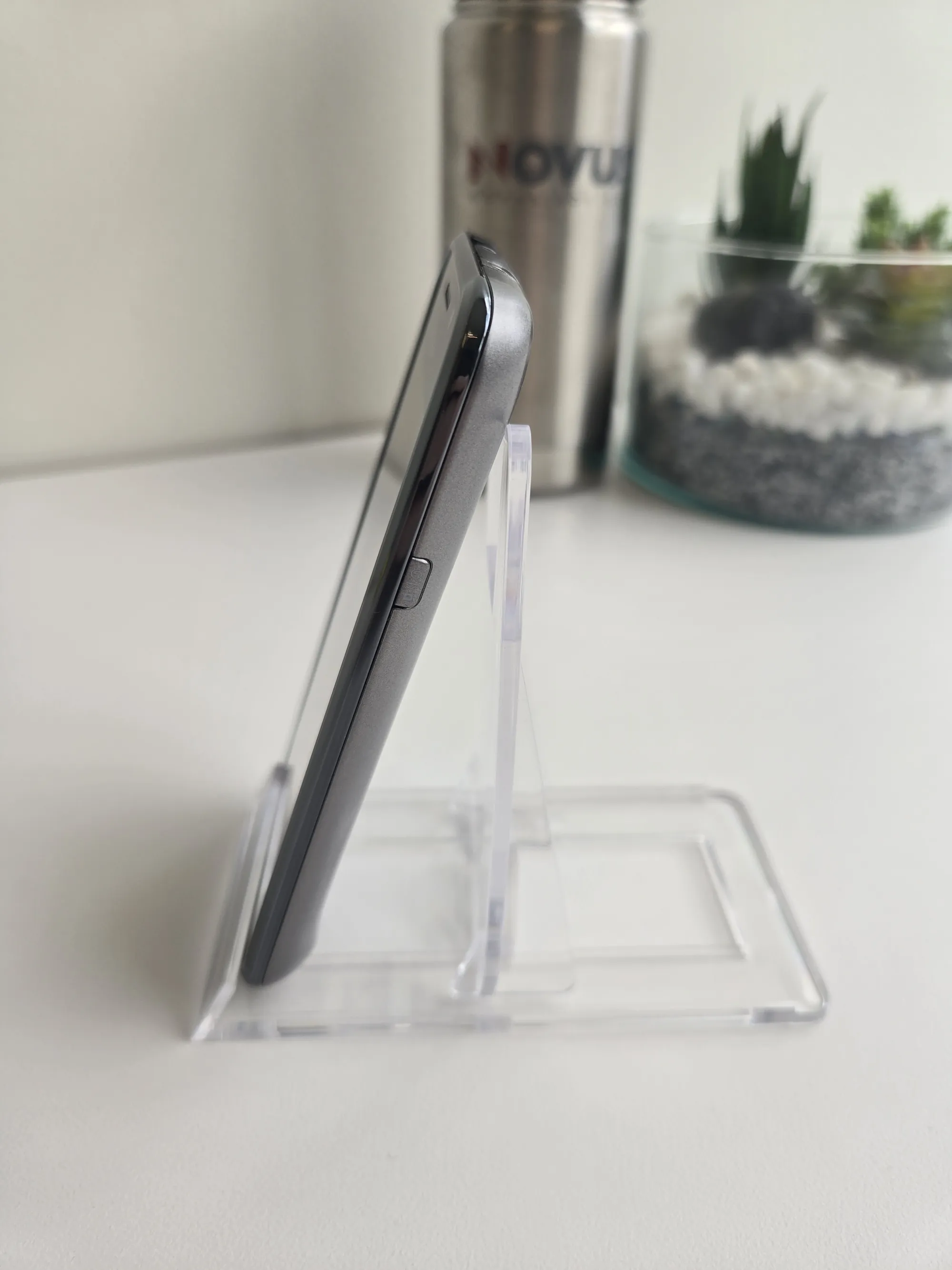 Samsung Galaxy S detail view
